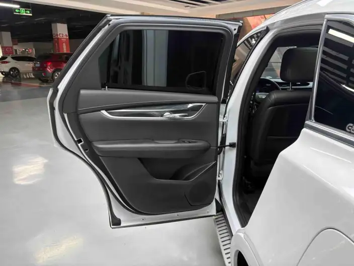 Cadillac XT5 2022 Model 2.0T 2WD Luxury Model – фото 39