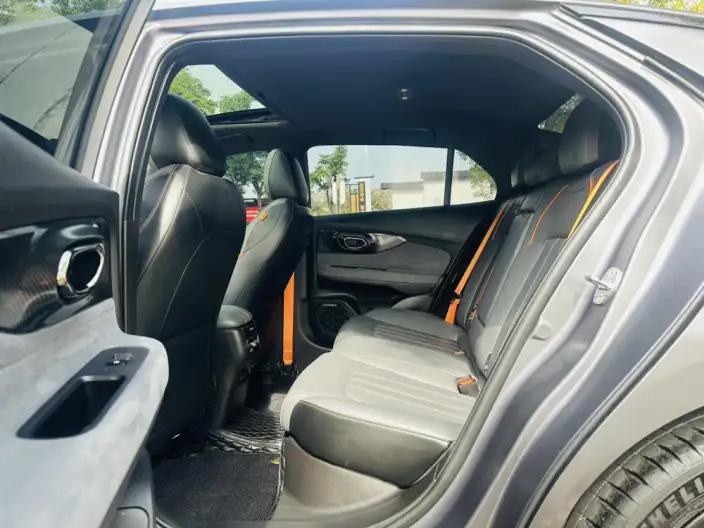 Emzoom 2022 Model 270T J16 R-Style Track Edition – фото 11