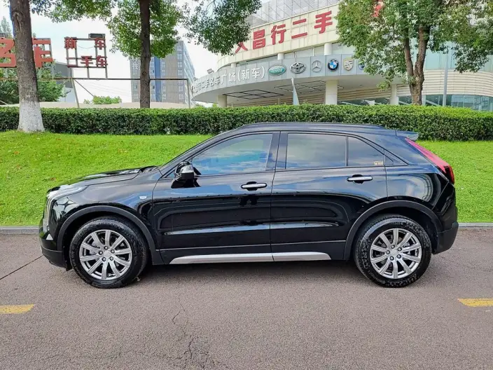 Cadillac XT4 2021 Model 28T 2WD Tech Model – фото 3