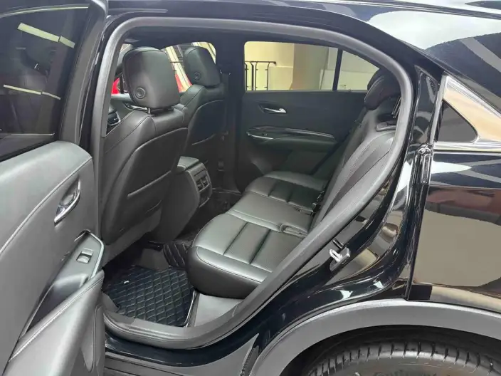 Cadillac XT4 2020 Model Facelift 28T 2WD Tech Model – фото 30