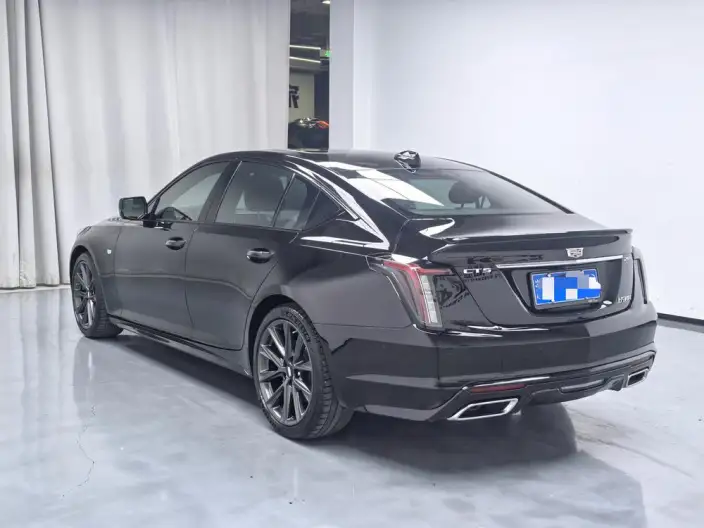Cadillac CT5 2023 Model 28T Platinum Model – фото 4