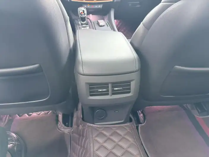 Cadillac CT5 2024 Model 28T Luxury Model Pro – фото 7