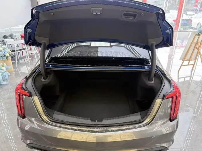 Cadillac CT5 2024 Model 28T Luxury Model Pro – фото 18