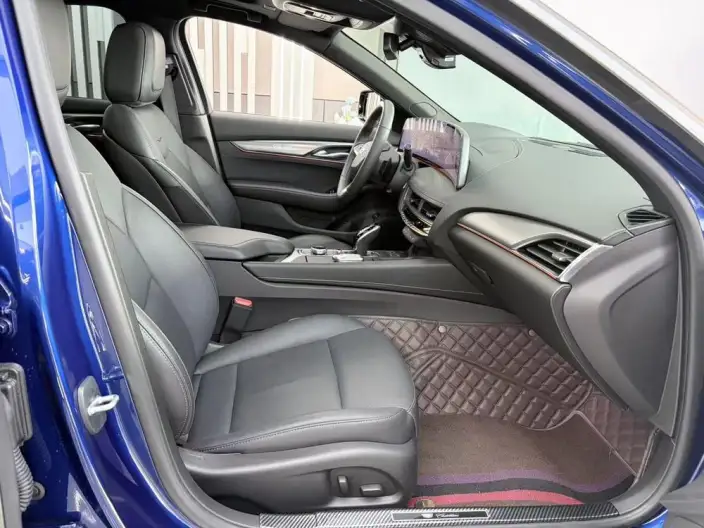 Cadillac CT5 2024 Model 28T Luxury Model Pro – фото 19