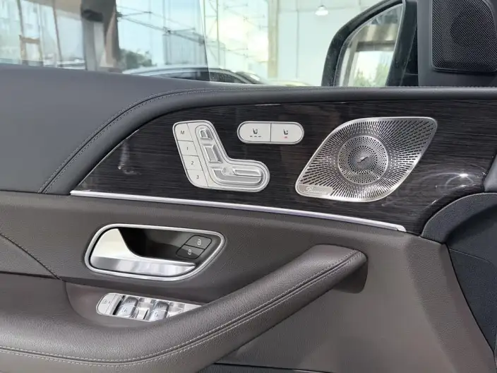 Mercedes-Benz GLS 2022 Model Facelift II GLS 450 4MATIC Fashion Model – фото 9