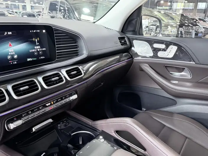 Mercedes-Benz GLS 2022 Model Facelift II GLS 450 4MATIC Fashion Model – фото 14