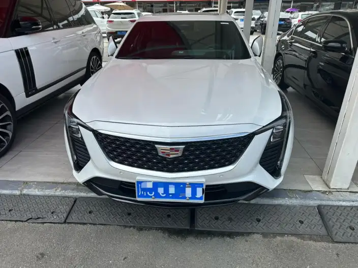 Cadillac CT5 2024 Model 28T Luxury Model Pro – фото 2
