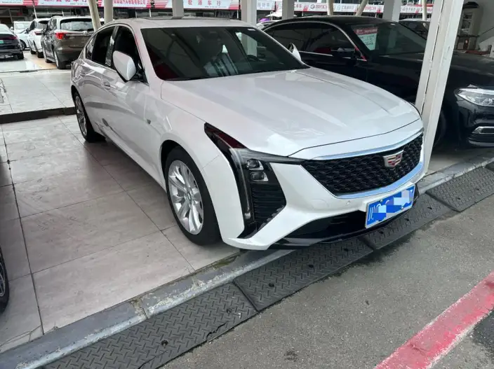 Cadillac CT5 2024 Model 28T Luxury Model Pro – фото 3