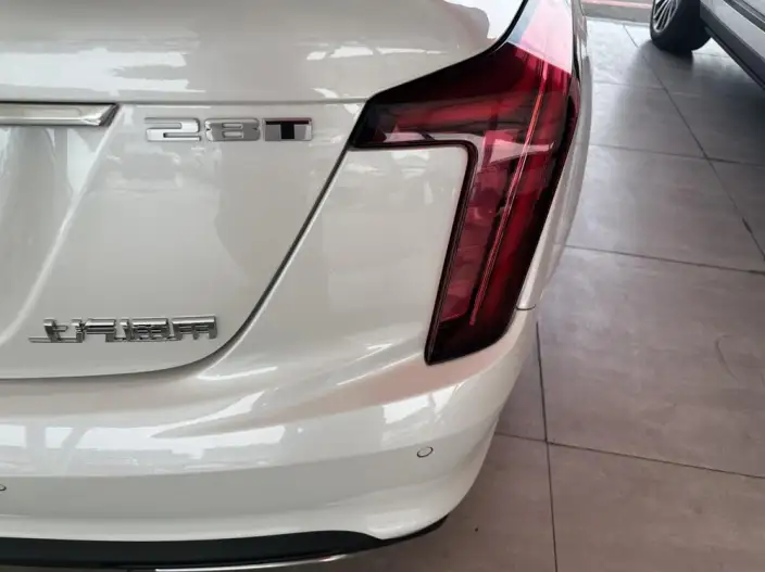 Cadillac CT5 2024 Model 28T Luxury Model Pro – фото 7