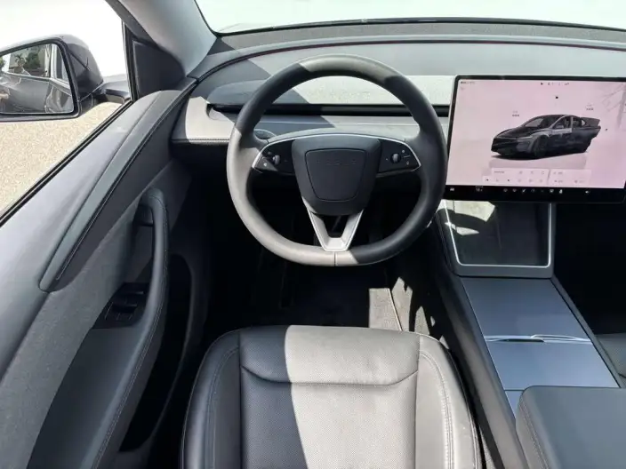 Model Y 2025 Model Rear-wheel drive version – фото 15