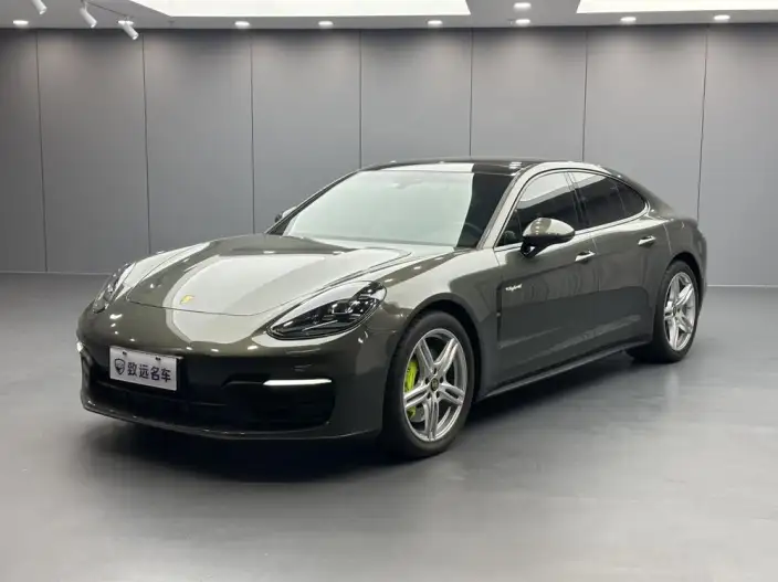Panamera E-Hybrid 2023 Model Panamera 4 E-Hybrid 2.9T – фото 1