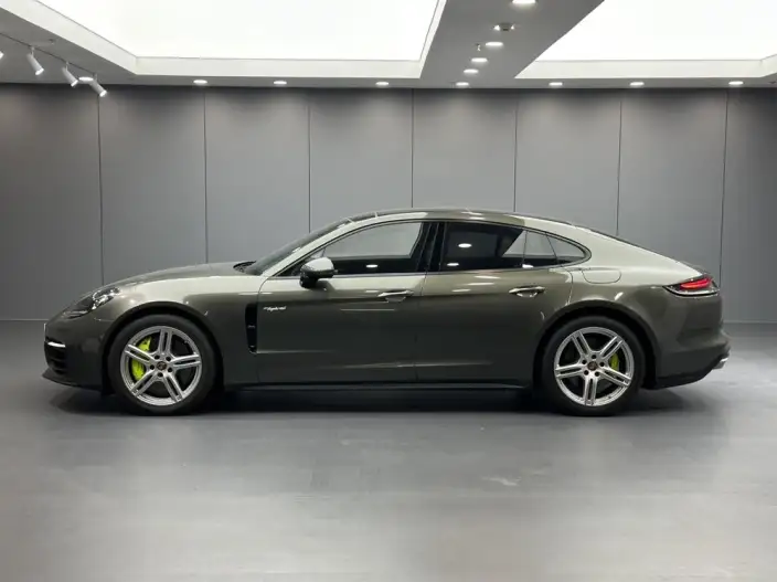 Panamera E-Hybrid 2023 Model Panamera 4 E-Hybrid 2.9T – фото 4