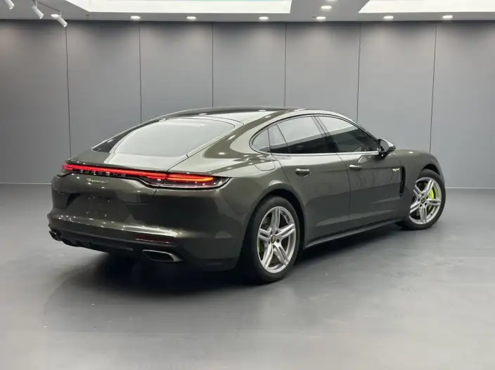 Panamera E-Hybrid 2023 Model Panamera 4 E-Hybrid 2.9T – фото 7