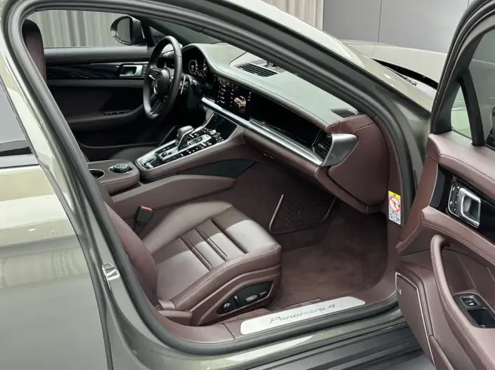 Panamera E-Hybrid 2023 Model Panamera 4 E-Hybrid 2.9T – фото 16