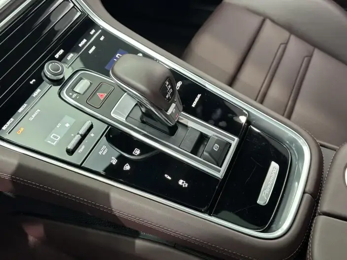 Panamera E-Hybrid 2023 Model Panamera 4 E-Hybrid 2.9T – фото 20