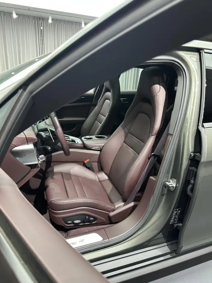 Panamera E-Hybrid 2023 Model Panamera 4 E-Hybrid 2.9T – фото 24