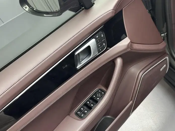 Panamera E-Hybrid 2023 Model Panamera 4 E-Hybrid 2.9T – фото 28