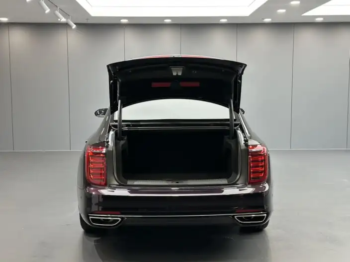 HONGQI H9 2022 Model 2.0T Flag Enjoy Edition – фото 34