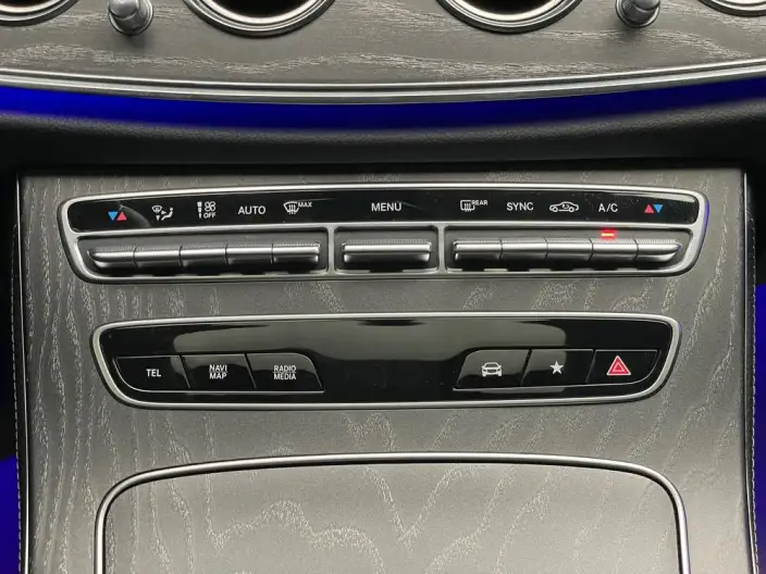 Mercedes-Benz E-Class 2021 Model Facelift E 300 L Luxury Model sedan – фото 14