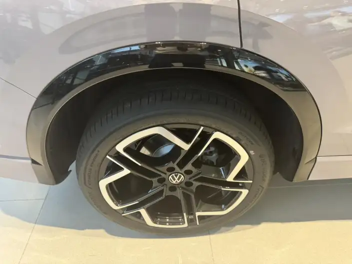 Volkswagen Tiguan L 2026 Model Pro 380TSI 4WD R-Line Zhizun Edition – фото 3