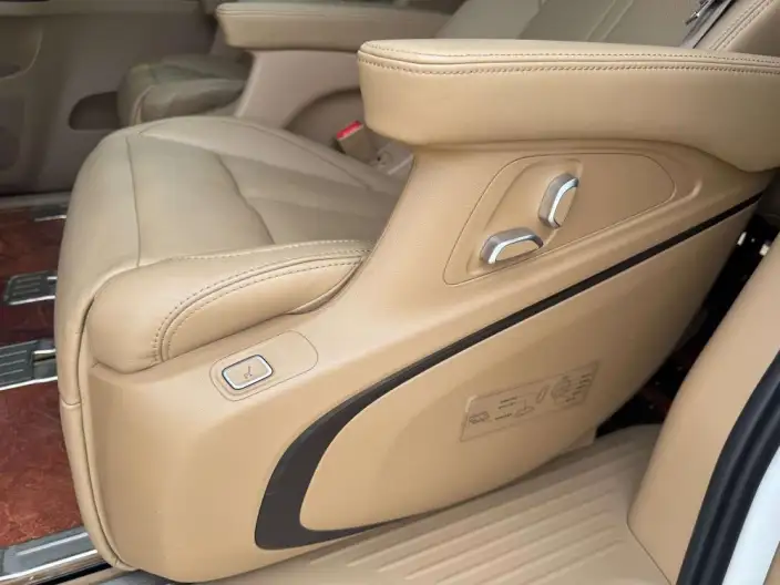 Buick GL8 2021 Model ES Luzun 653T Luxury Model – фото 8