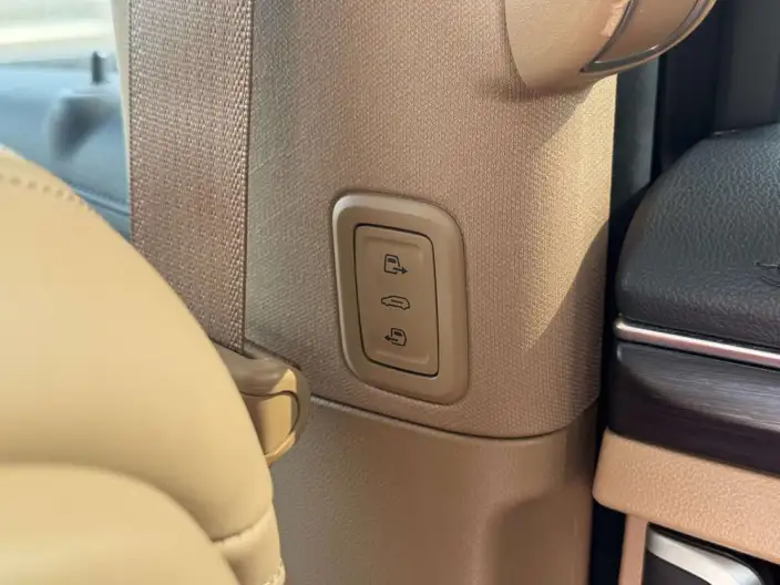 Buick GL8 2021 Model ES Luzun 653T Luxury Model – фото 14