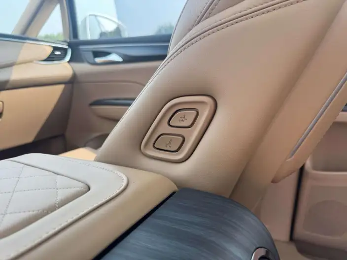 Buick GL8 2021 Model ES Luzun 653T Luxury Model – фото 15