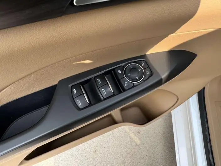 Buick GL8 2021 Model ES Luzun 653T Luxury Model – фото 35