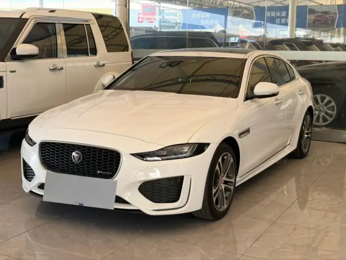 Jaguar XE L 2021 Model 2.0T 250PS R-DYNAMIC S Enterprising Sports Edition – фото 1