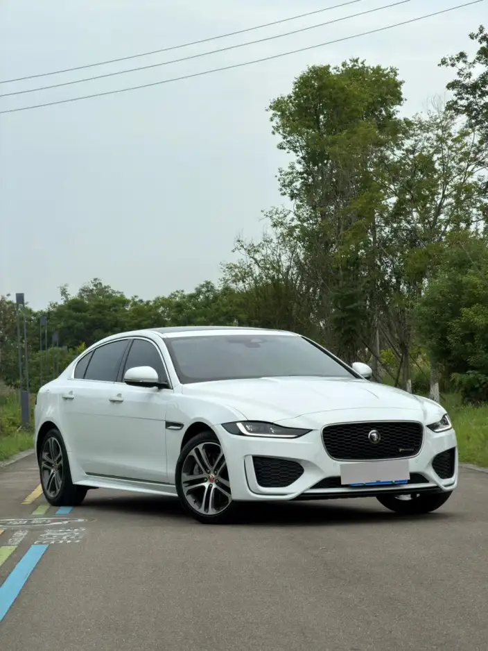 Jaguar XE L 2021 Model 2.0T 250PS R-DYNAMIC S Enterprising Sports Edition – фото 3