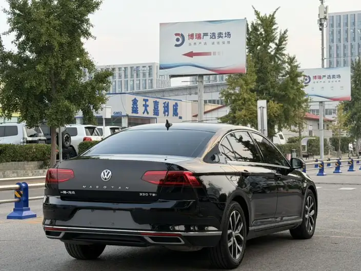 Volkswagen Magotan 2020 Model 330TSI DSG Leading Model – фото 6