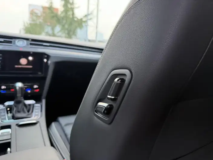 Volkswagen Magotan 2020 Model 330TSI DSG Leading Model – фото 9