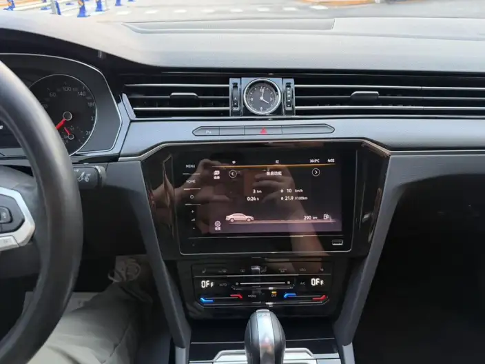 Volkswagen Magotan 2020 Model 330TSI DSG Leading Model – фото 13