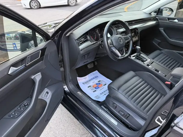 Volkswagen Magotan 2020 Model 330TSI DSG Leading Model – фото 18