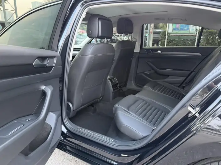 Volkswagen Magotan 2020 Model 330TSI DSG Leading Model – фото 19