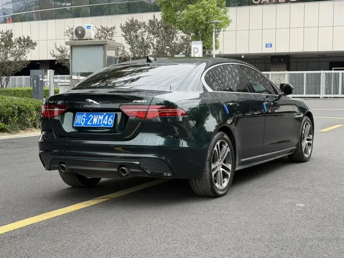 Jaguar XE L 2023 Model 2.0T 250PS R-DYNAMIC S Enterprising Sports Edition – фото 6