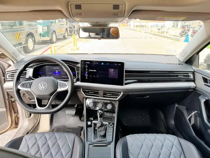 Volkswagen Sagitar 2023 Model 300TSI DSG Beyond Edition – фото 7