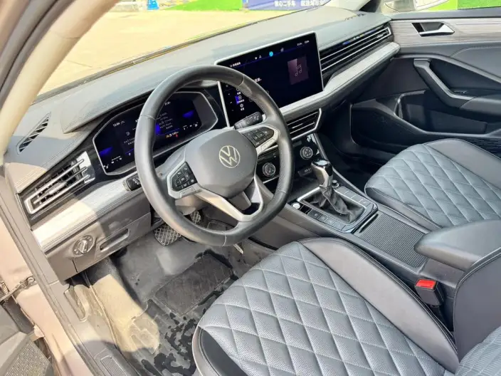 Volkswagen Sagitar 2023 Model 300TSI DSG Beyond Edition – фото 9
