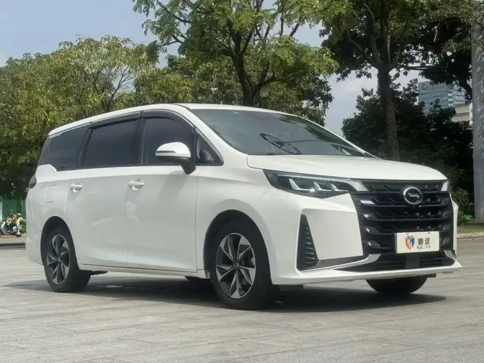 GAC Trumpchi M6 2021 Model 270T Automatic Deluxe Edition 7 seat – фото 3