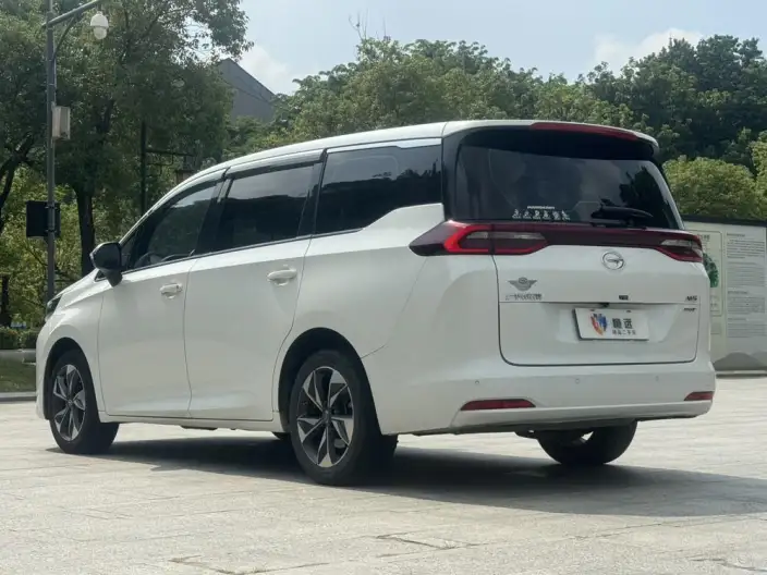 GAC Trumpchi M6 2021 Model 270T Automatic Deluxe Edition 7 seat – фото 4