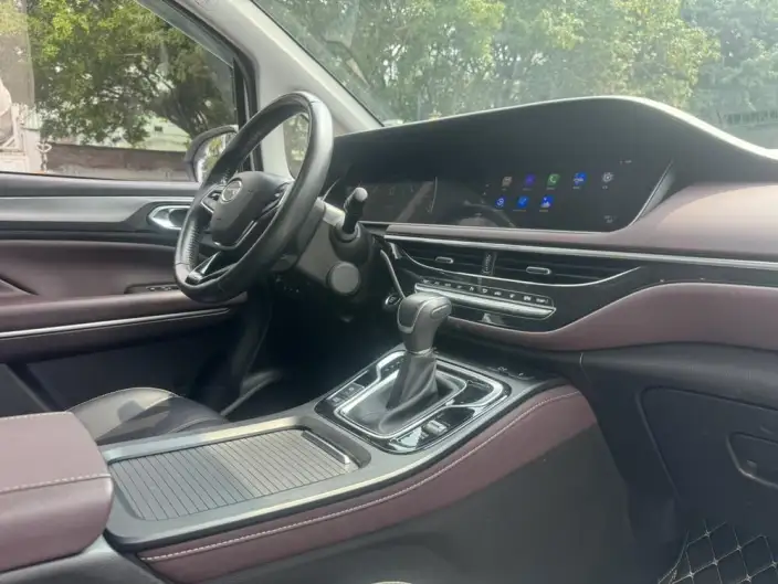 GAC Trumpchi M6 2021 Model 270T Automatic Deluxe Edition 7 seat – фото 23