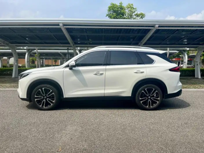 GAC Trumpchi GS4 PLUS 2021 Model 390T Automatic Xingyun Edition – фото 4