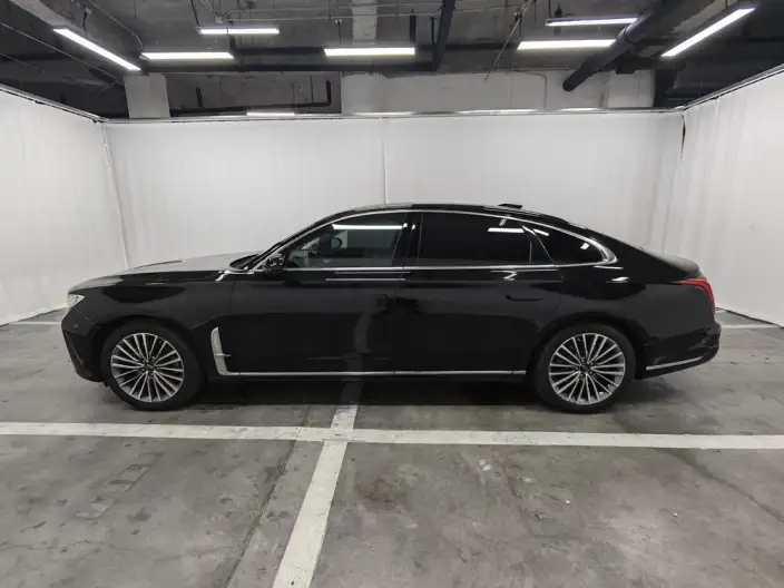 HONGQI H9 2022 Model 2.0T Flag Enjoy Edition – фото 4