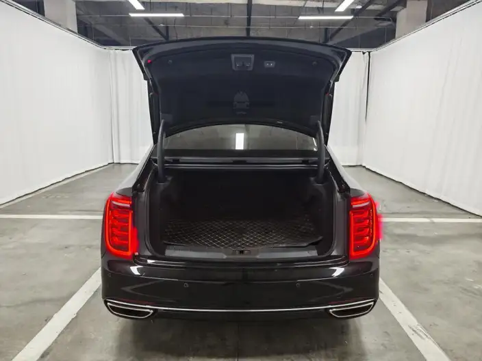 HONGQI H9 2022 Model 2.0T Flag Enjoy Edition – фото 20