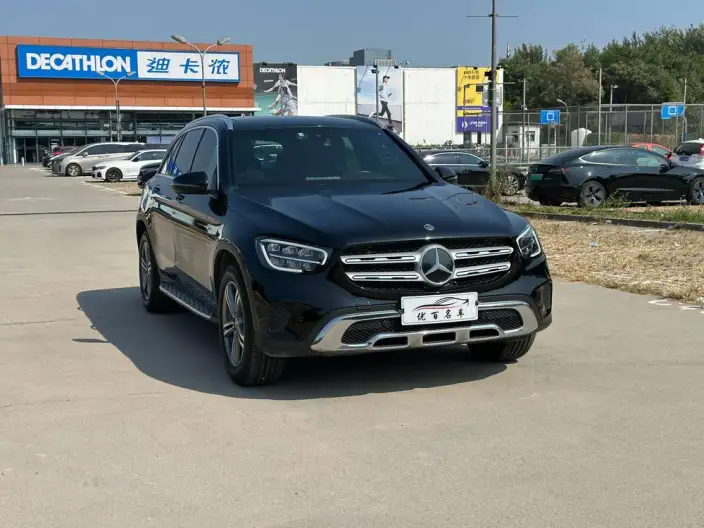 Mercedes-Benz GLC 2021 Model GLC 260 L 4MATIC Dynamic Model – фото 3