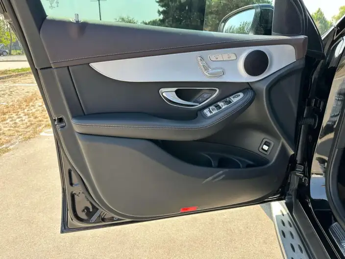Mercedes-Benz GLC 2021 Model GLC 260 L 4MATIC Dynamic Model – фото 12