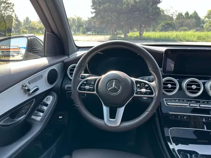 Mercedes-Benz GLC 2021 Model GLC 260 L 4MATIC Dynamic Model – фото 18