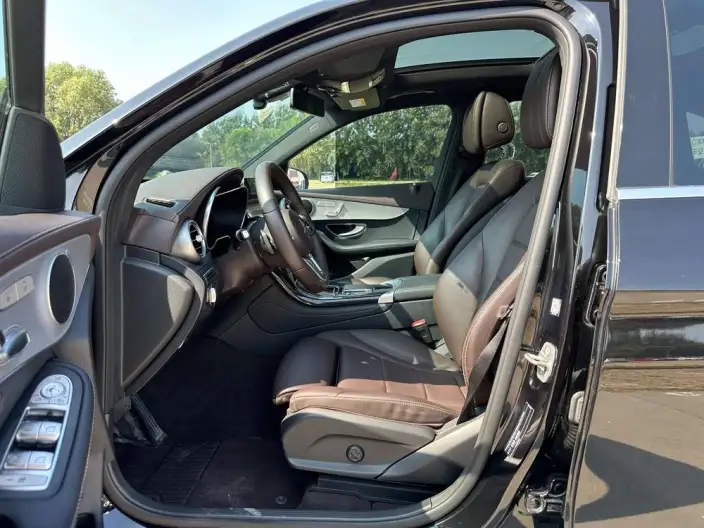 Mercedes-Benz GLC 2021 Model GLC 260 L 4MATIC Dynamic Model – фото 24
