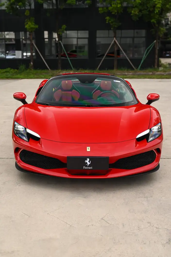 Ferrari 296 2022 Model 3.0T V6 GTS – фото 2
