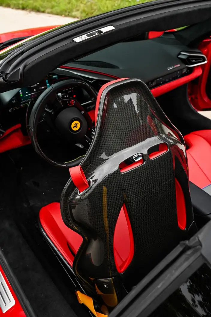 Ferrari 296 2022 Model 3.0T V6 GTS – фото 6